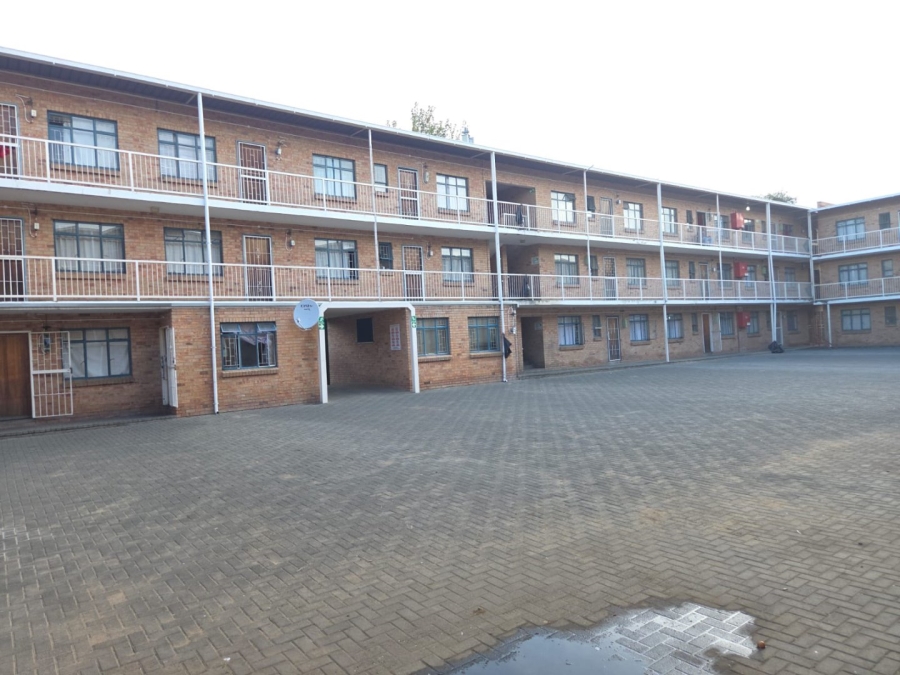 1 Bedroom Property for Sale in Willows Free State